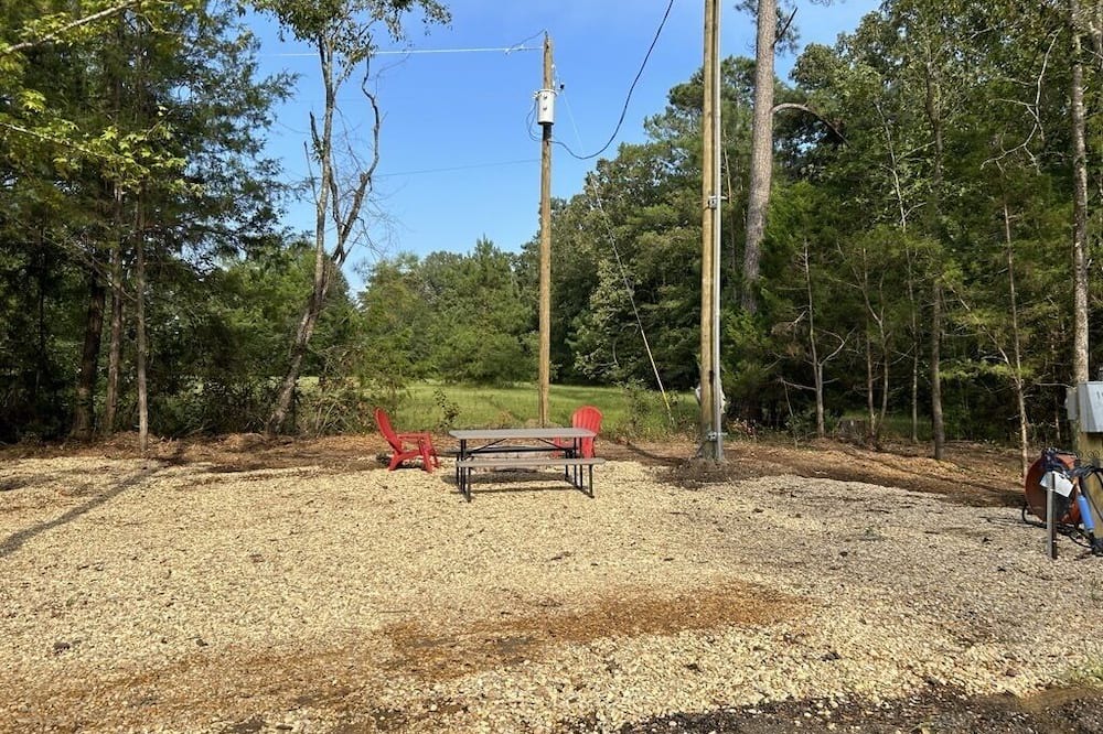 Photo of Outdoor in Starkville