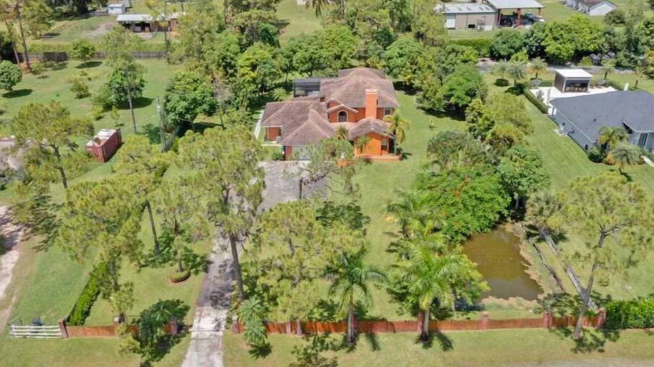 Photo of Outdoor in Hunt Club