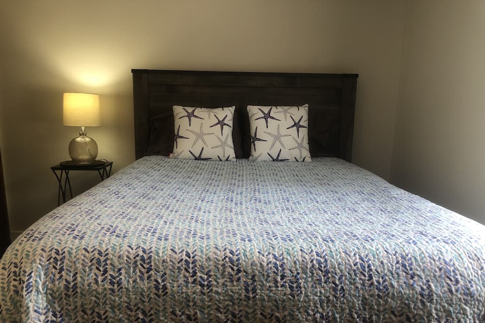Photo of Bedroom in Parker