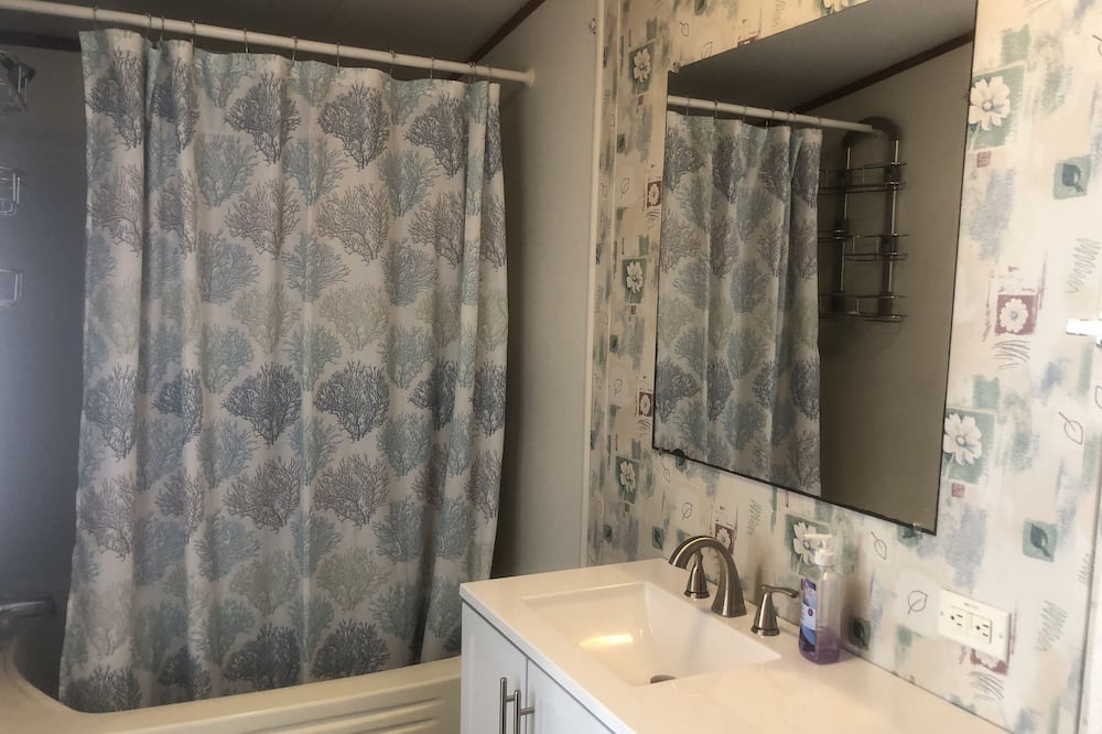 Photo of Bathroom in Parker