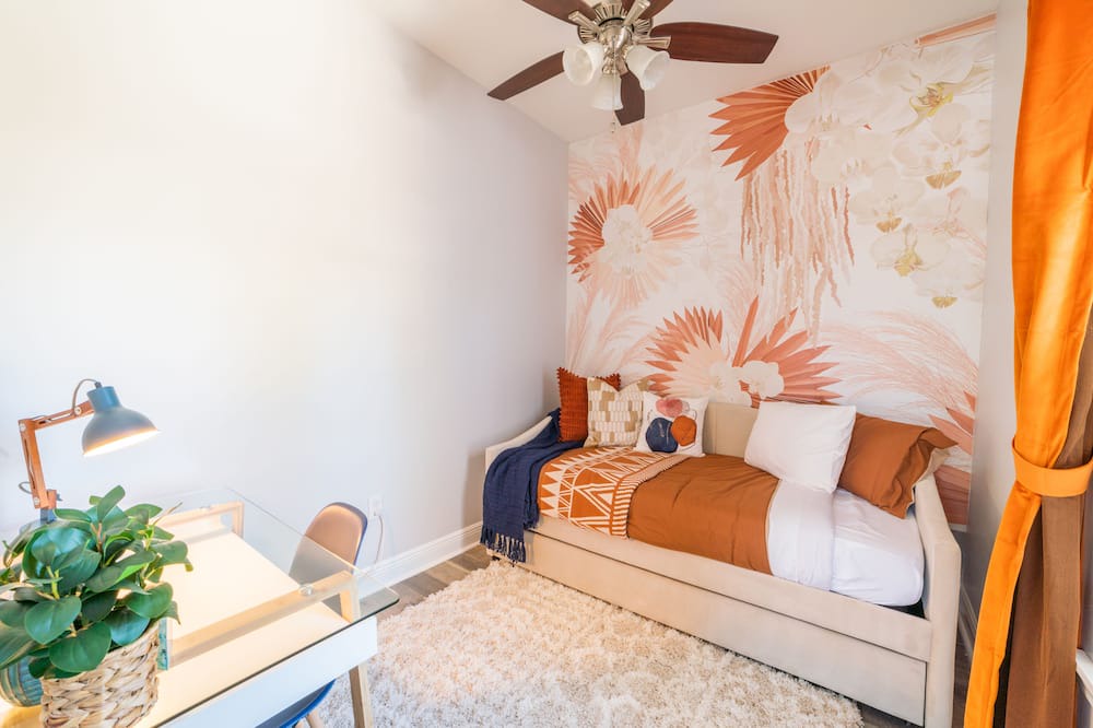 Photo of Bedroom in Chalmette