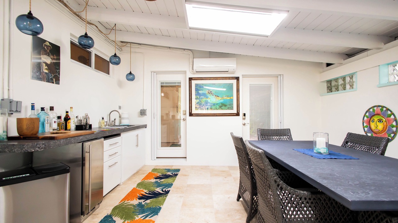 Photo of Kitchen in White St. Gallery