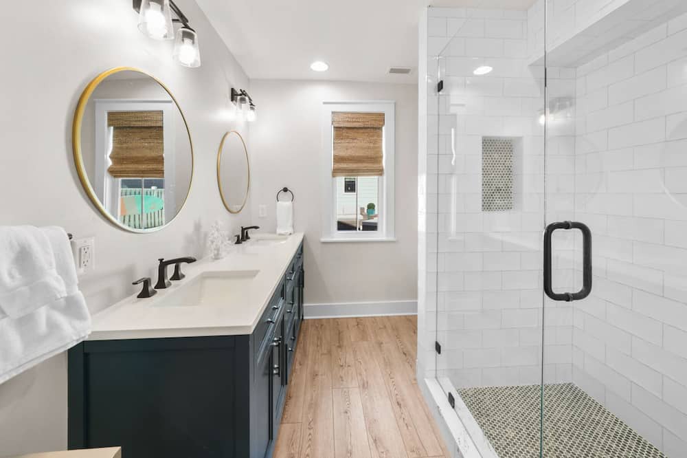 Photo of Bathroom in Inlet Beach