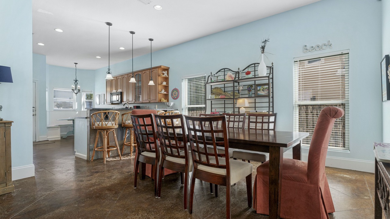 Photo of Livingroom in Avalon Beach Estates