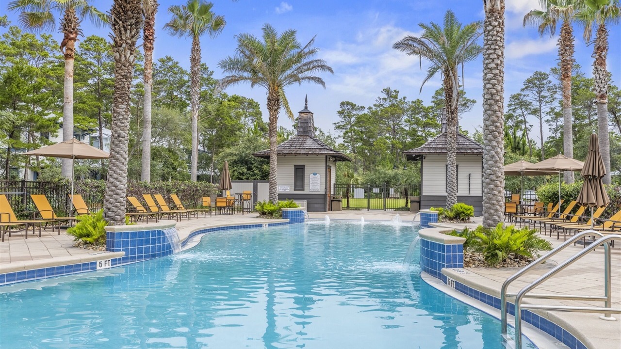 Photo of Outdoor in White's Gulfview