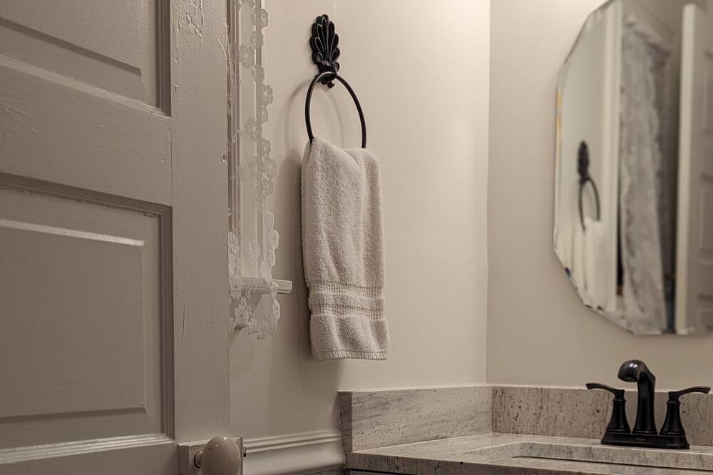 Photo of Bathroom in Picayune