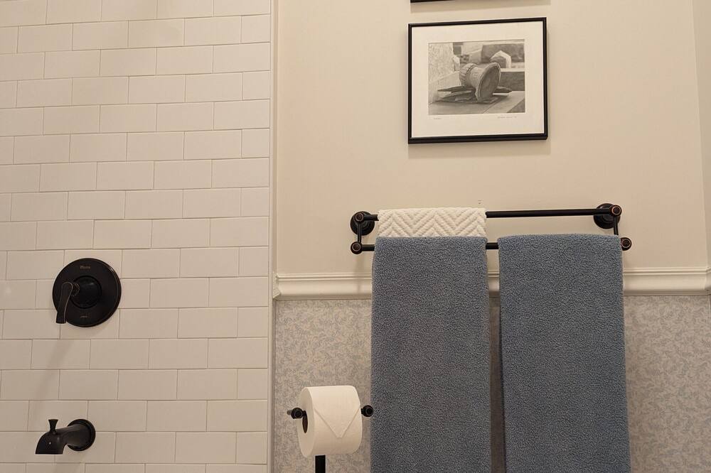 Photo of Bathroom in Picayune