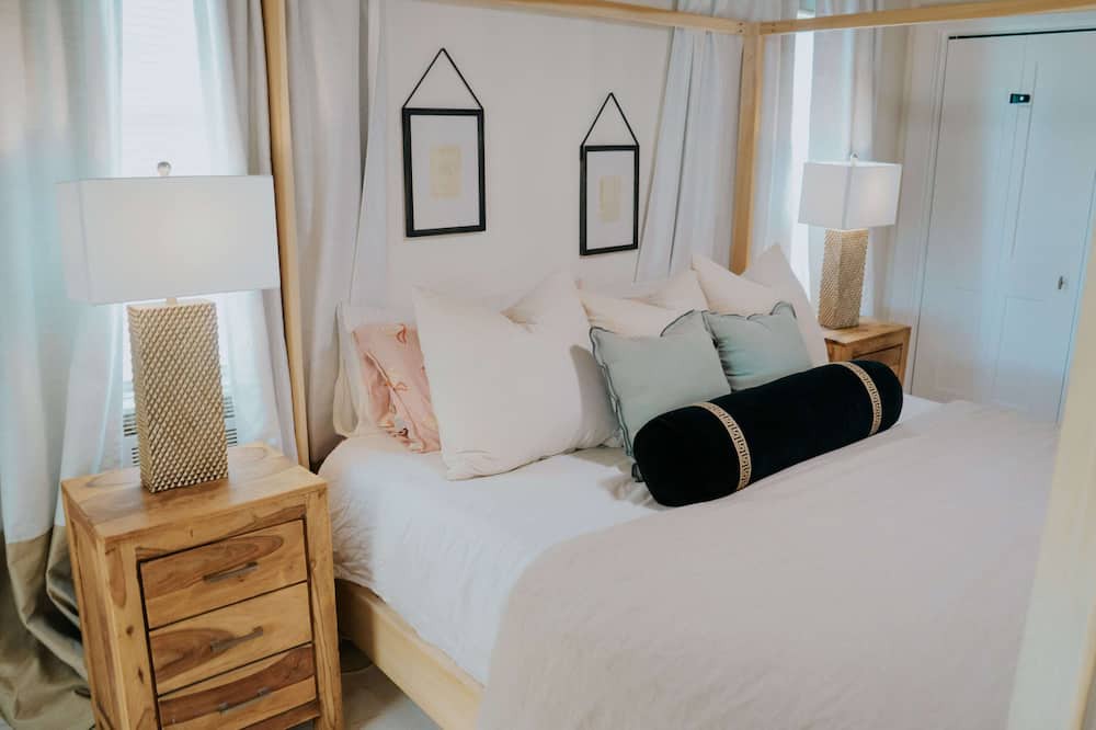 Photo of Bedroom in Bunkers Cove