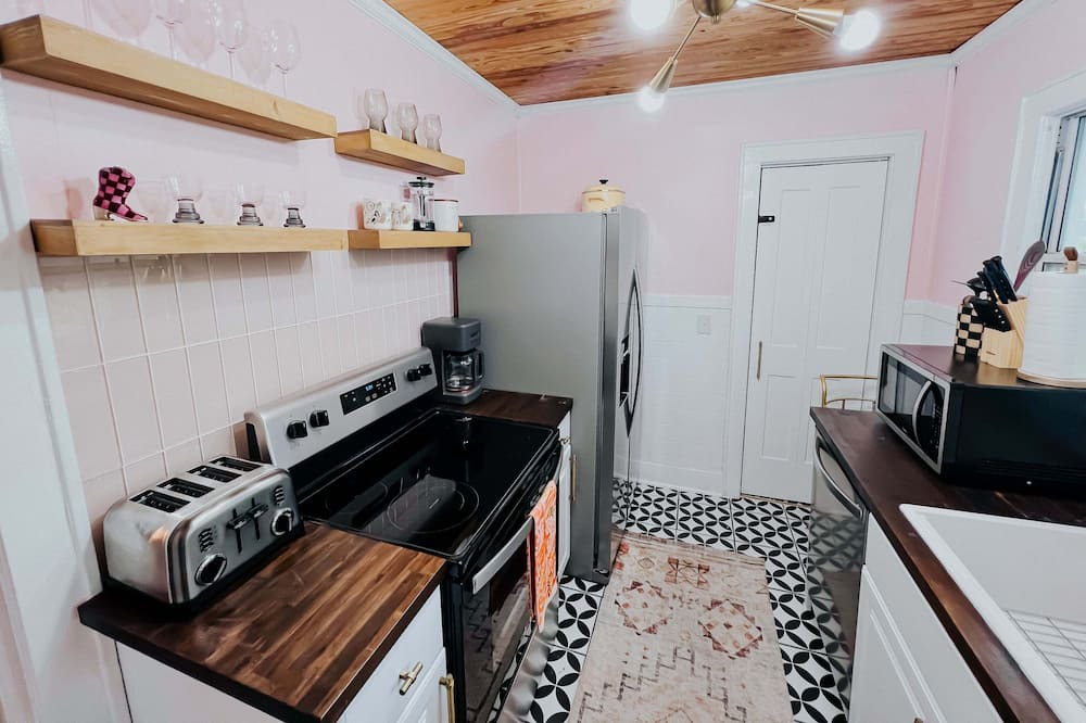 Photo of Kitchen in Bunkers Cove