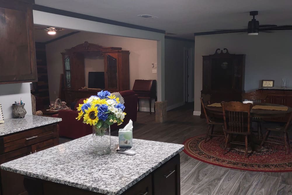Photo of Kitchen in Linden