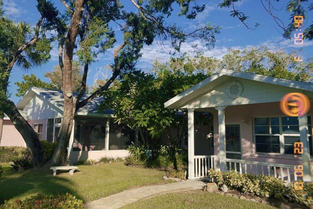 Photo of Outdoor in Holmes Beach