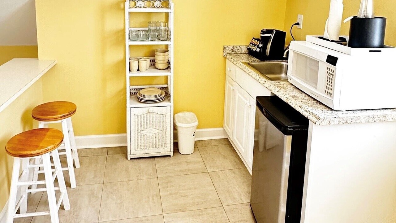 Photo of Kitchen in Historic Seaport