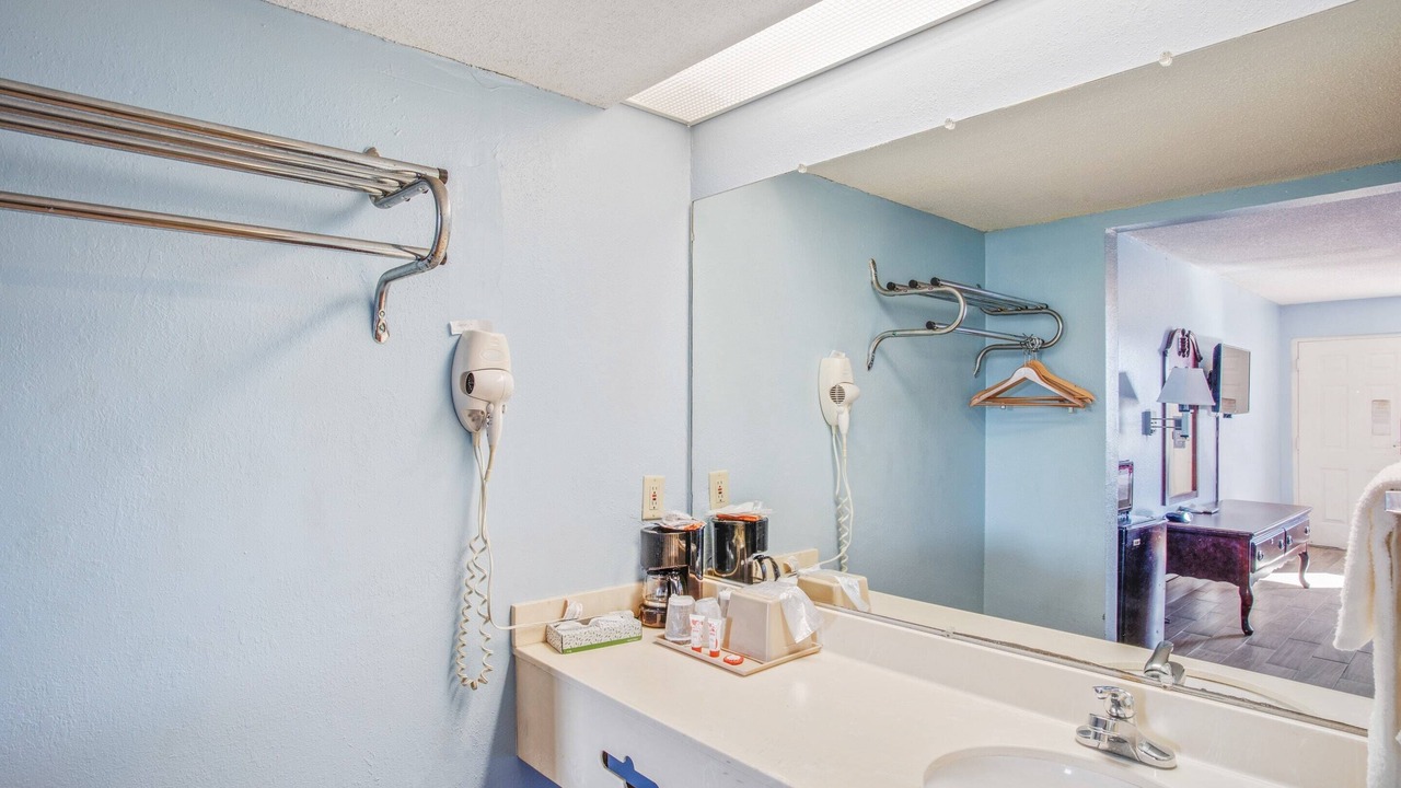 Photo of Bathroom in Richland