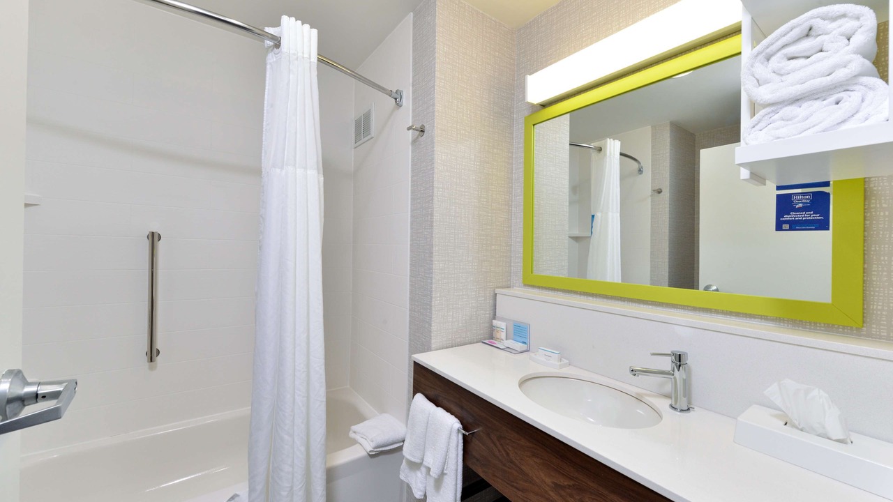 Photo of Bathroom in Port Lagoon