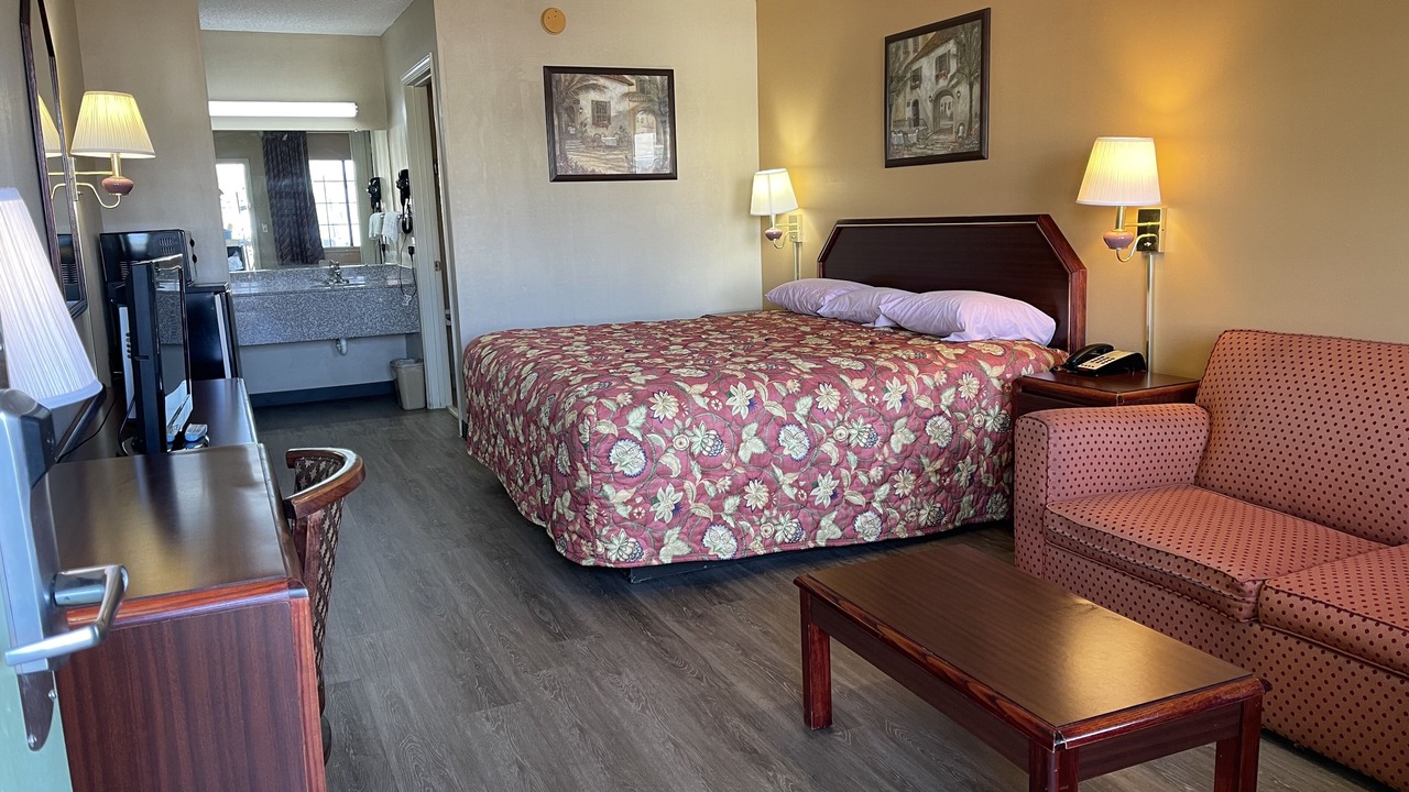Photo of Bedroom in Vicksburg