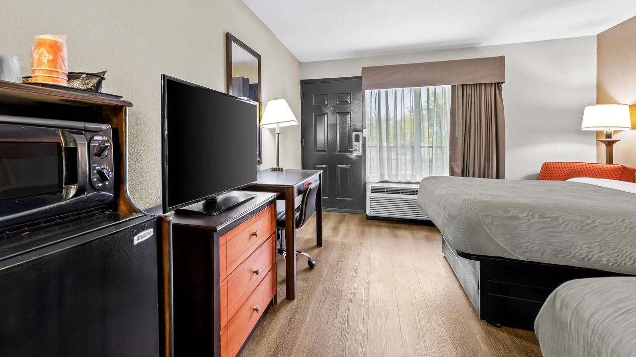 Photo of Bedroom in Richland