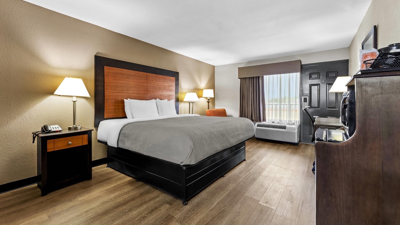 Photo of Bedroom in Richland