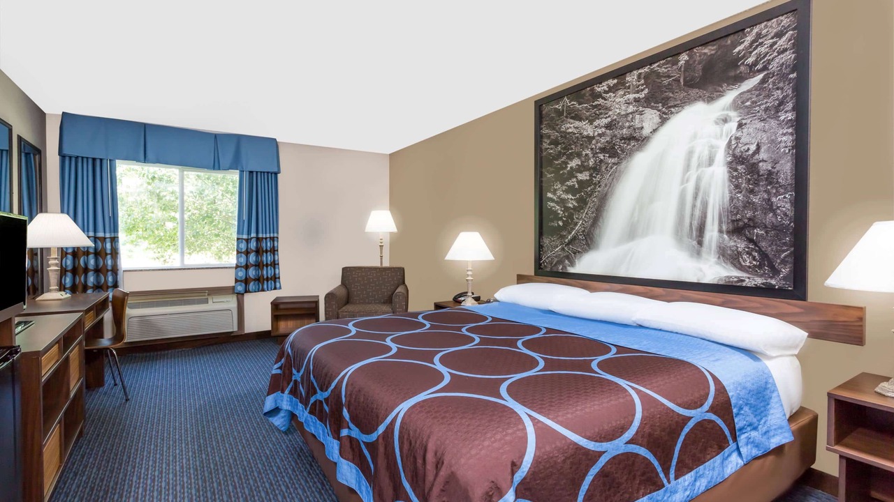 Photo of Bedroom in El Dorado