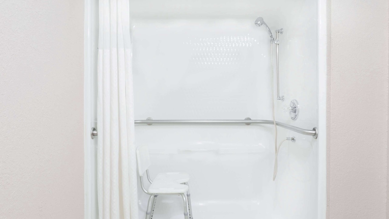 Photo of Bathroom in El Dorado