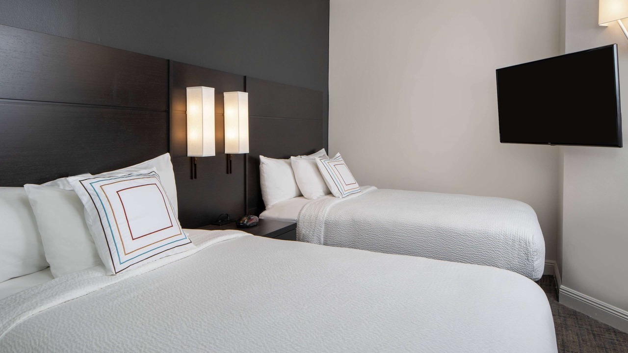 Photo of Bedroom in Arts/Warehouse District