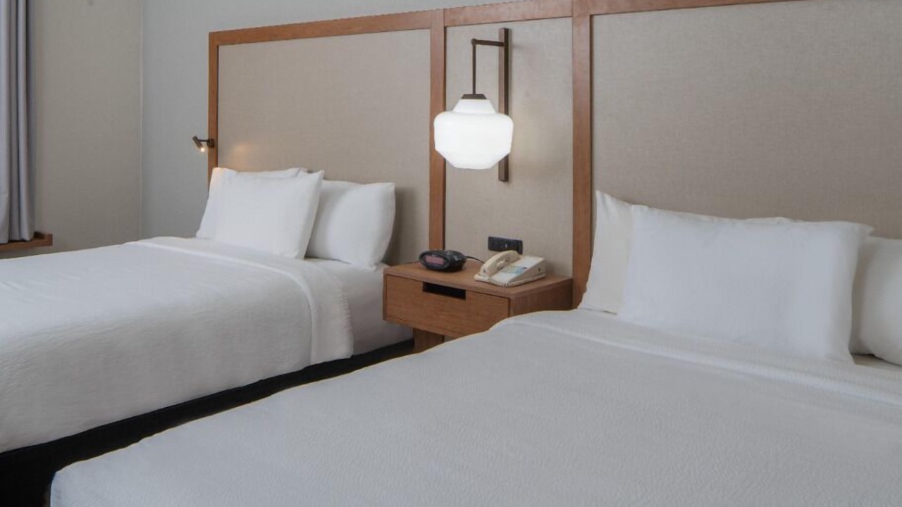 Photo of Bedroom in Sulphur