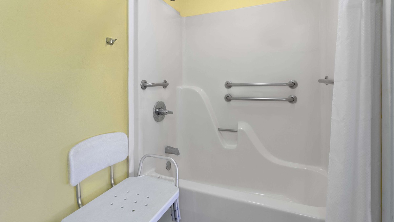 Photo of Bathroom in Breaux Bridge