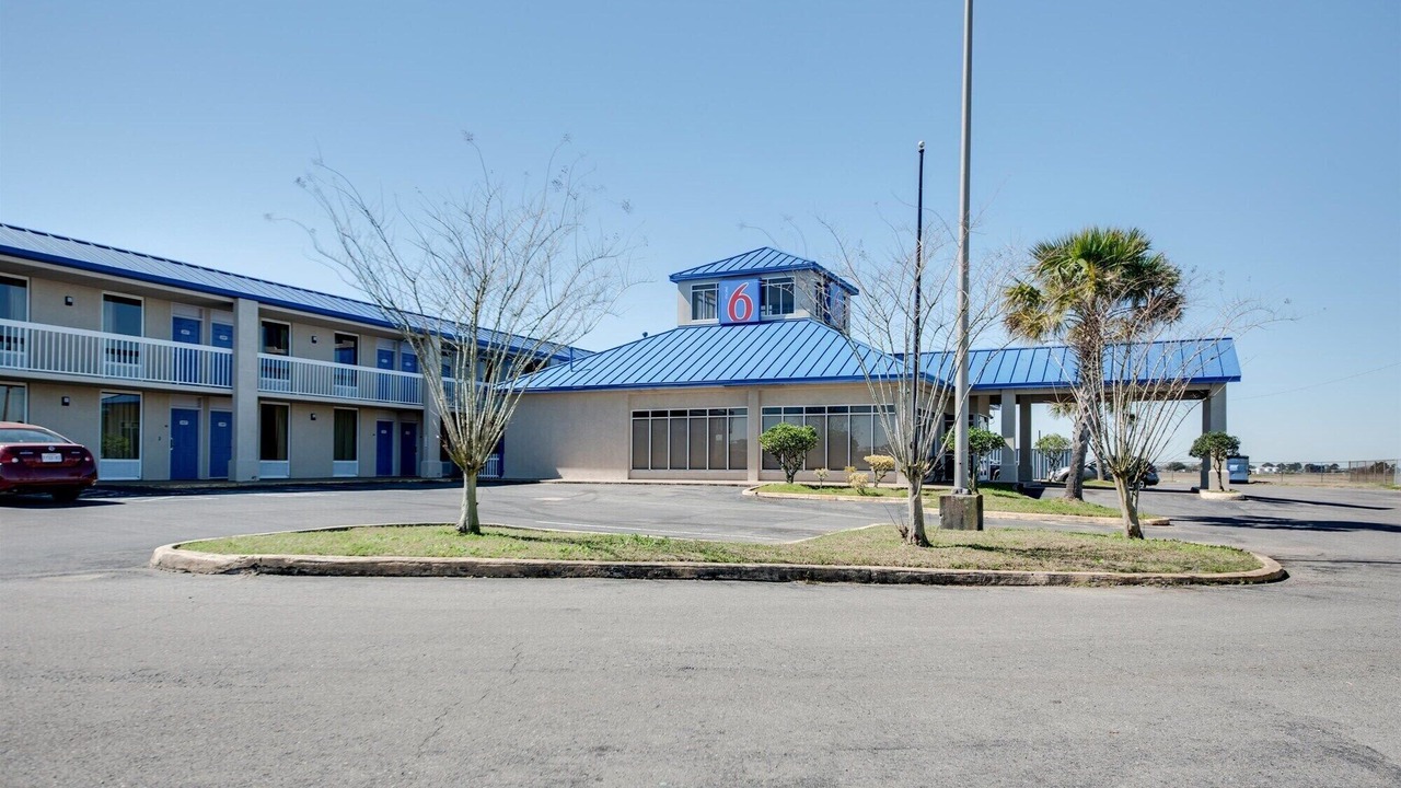 Photo of Outdoor in Jennings