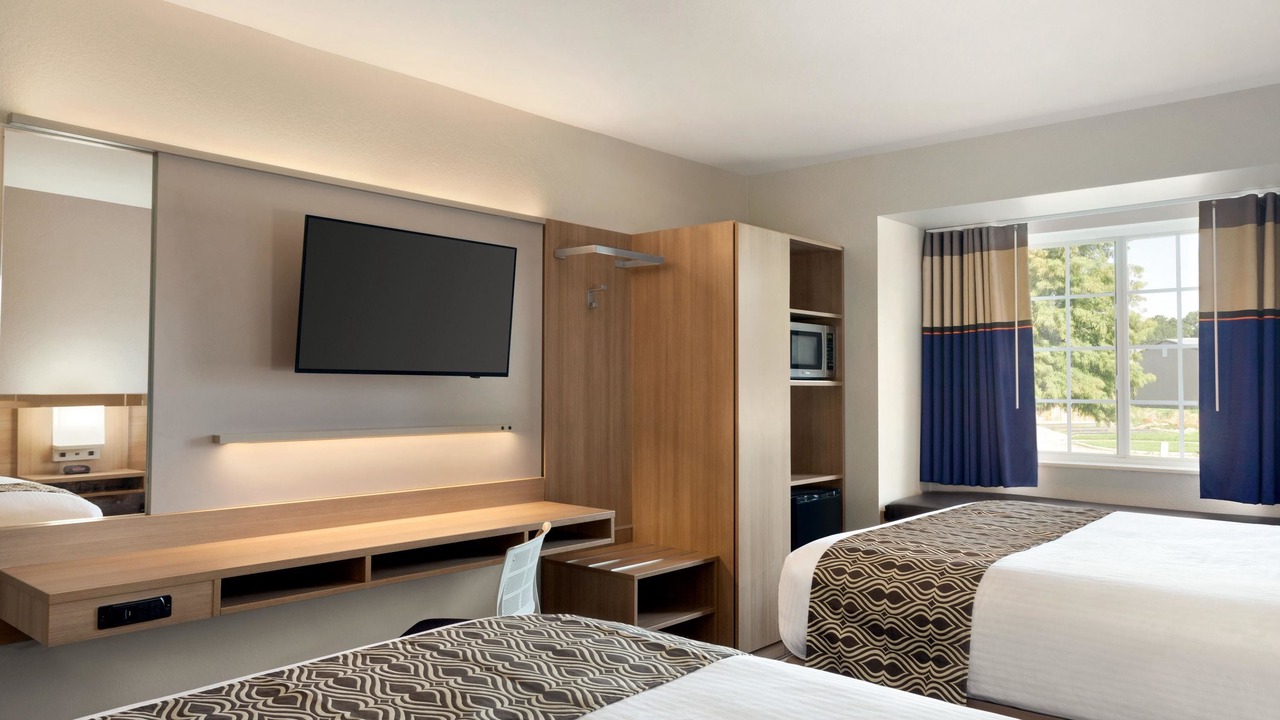 Photo of Bedroom in Broadmoor