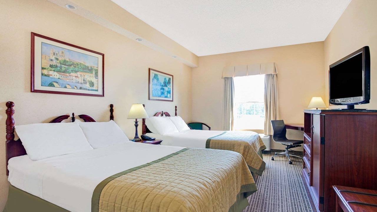 Photo of Bedroom in Pearl