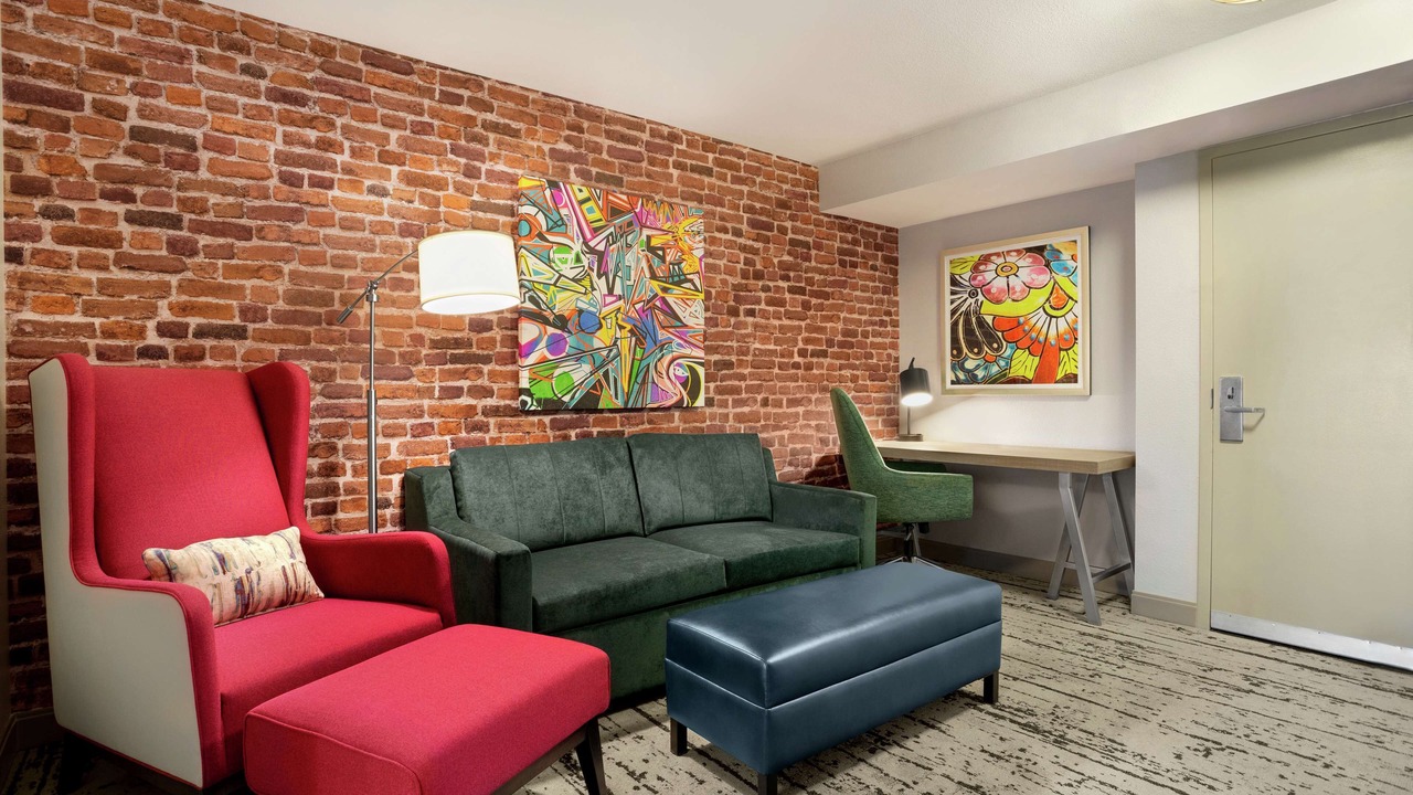 Photo of Bedroom in Arts/Warehouse District