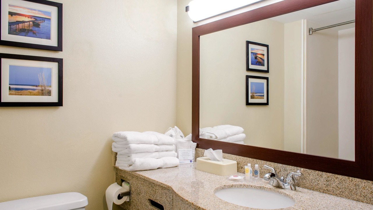 Photo of Bedroom in D'Iberville