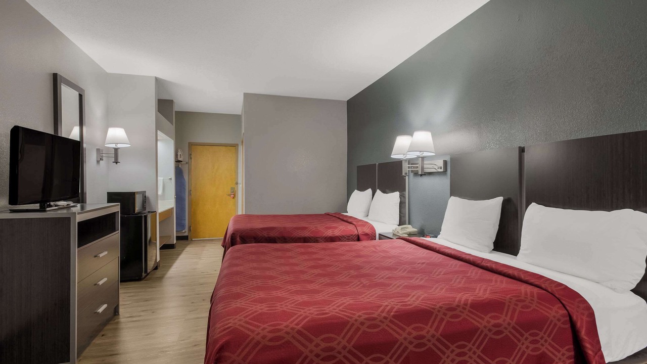 Photo of Bedroom in Diamondhead