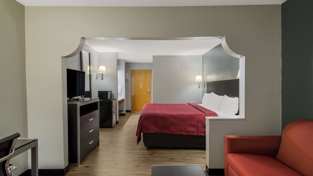 Photo of Bedroom in Diamondhead