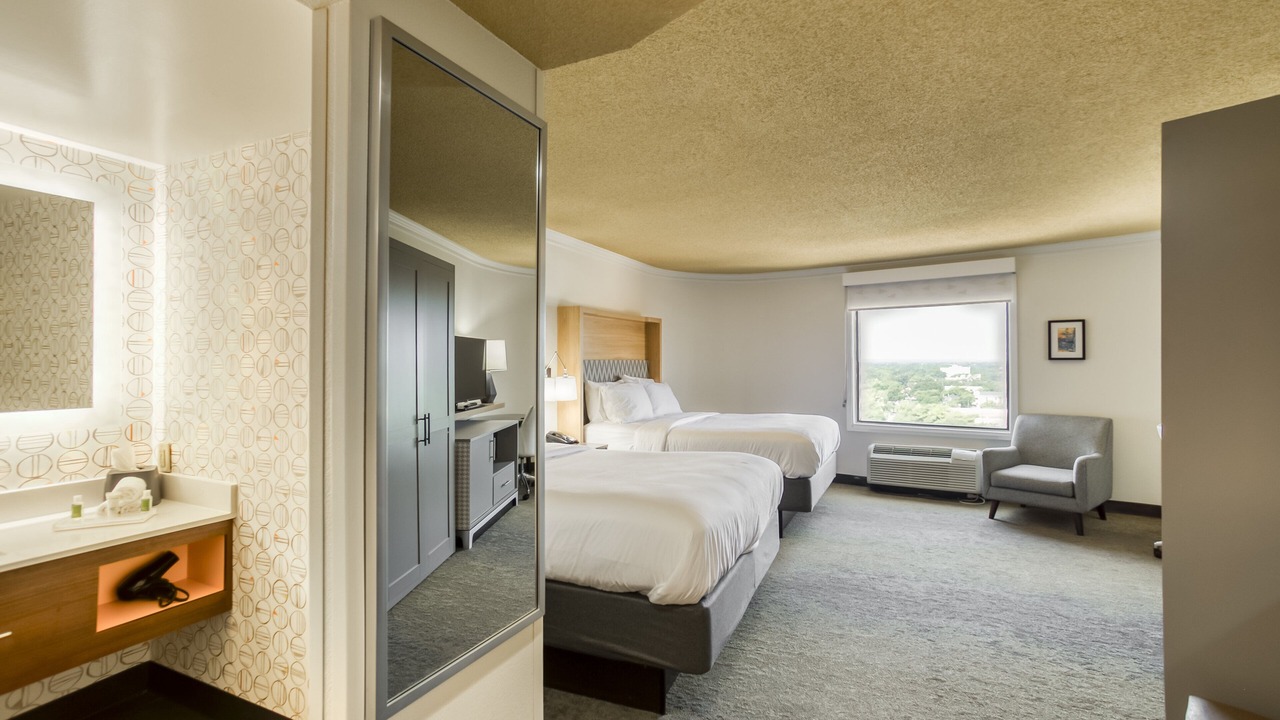 Photo of Bedroom in Central Business District