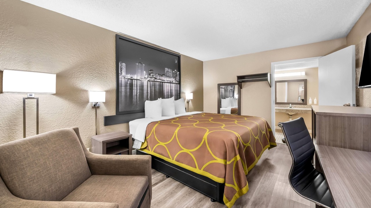 Photo of Bedroom in Metairie
