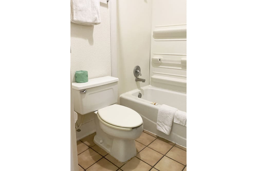 Photo of Bathroom in New Llano