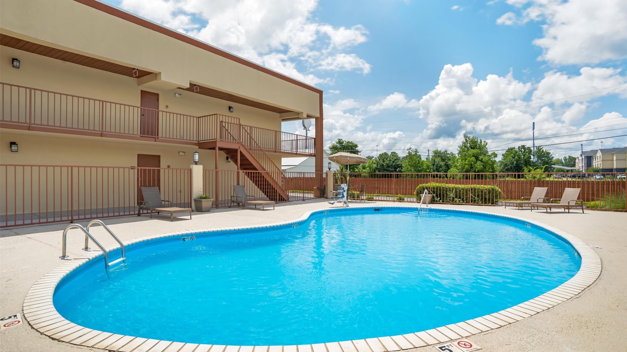 Photo of Outdoor in Pearl