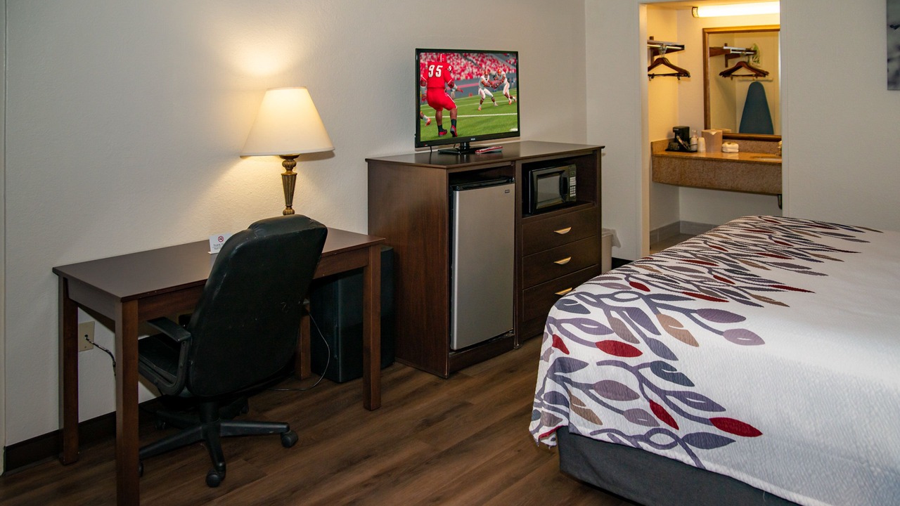 Photo of Bedroom in Tallahassee