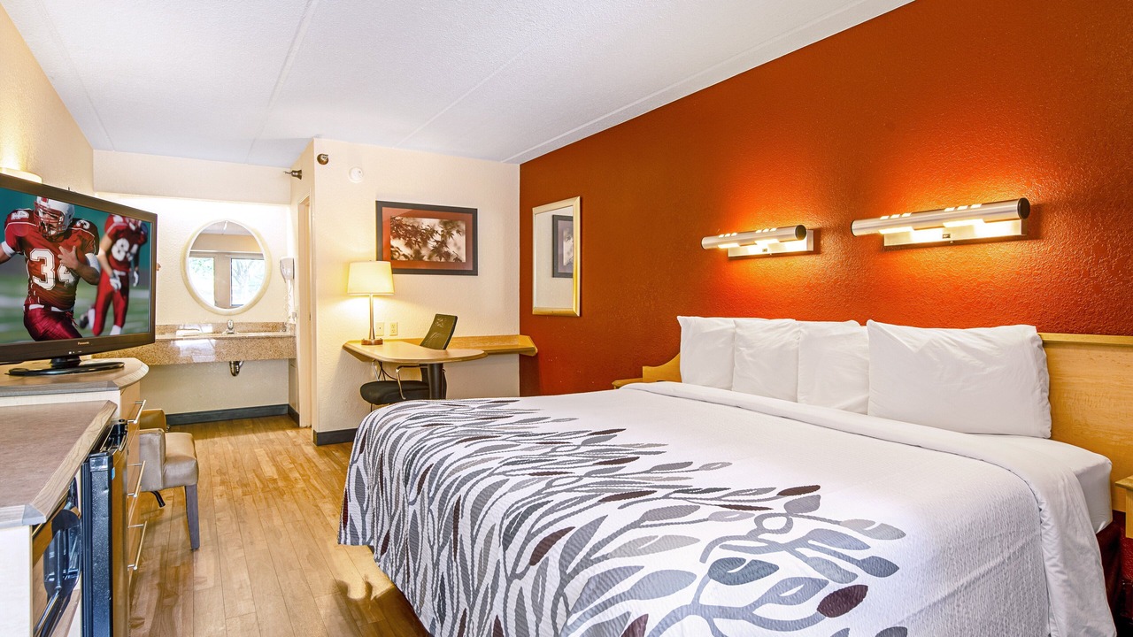 Photo of Bedroom in Ferry Pass
