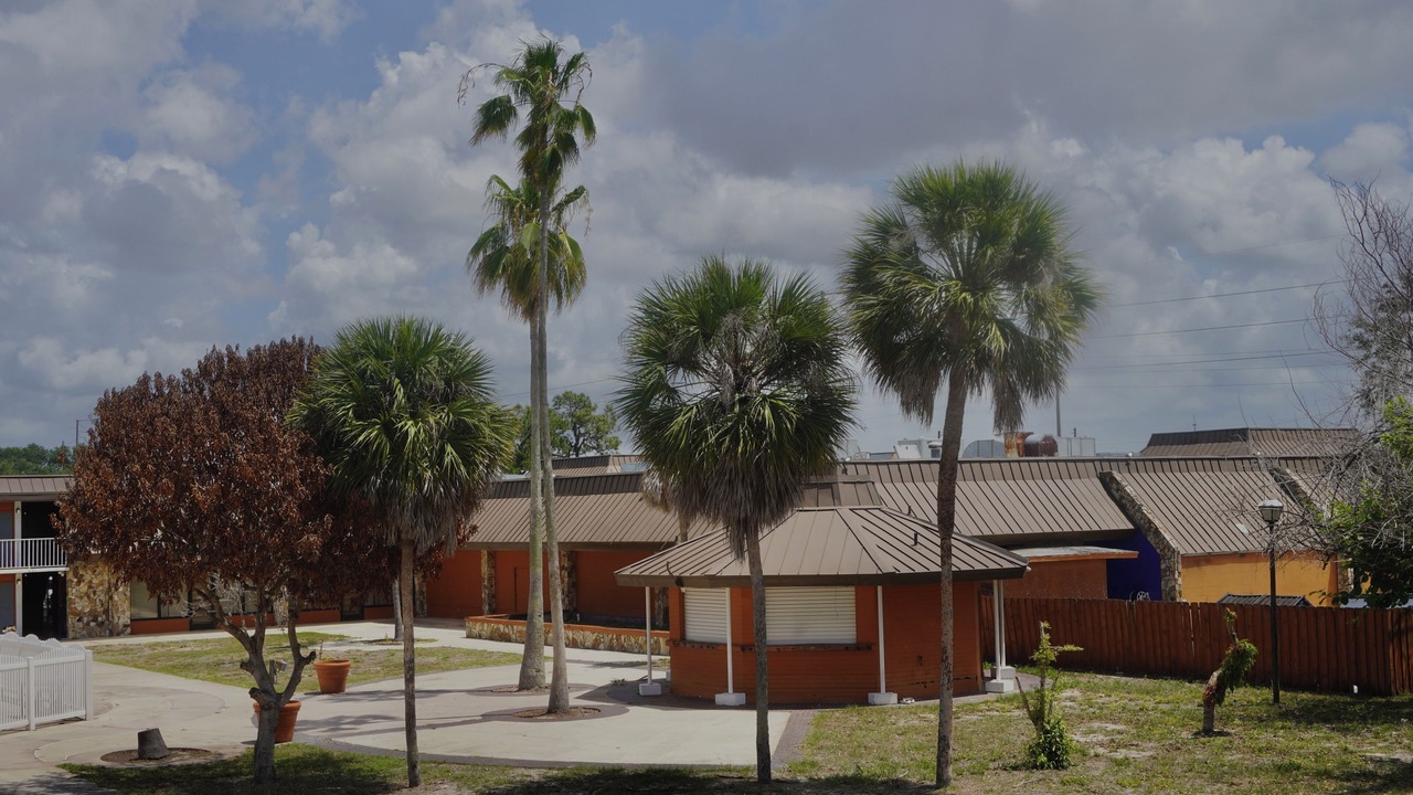 Photo of Outdoor in Sun 'N Lake