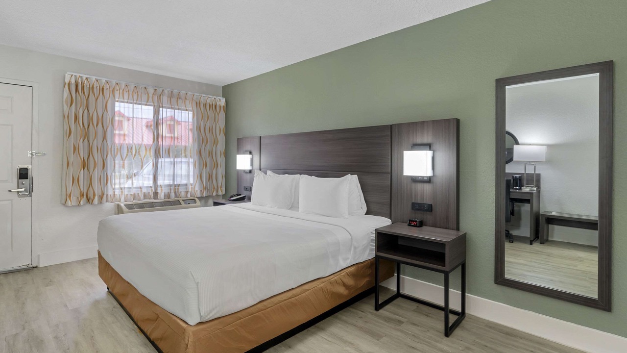 Photo of Bedroom in Orlando