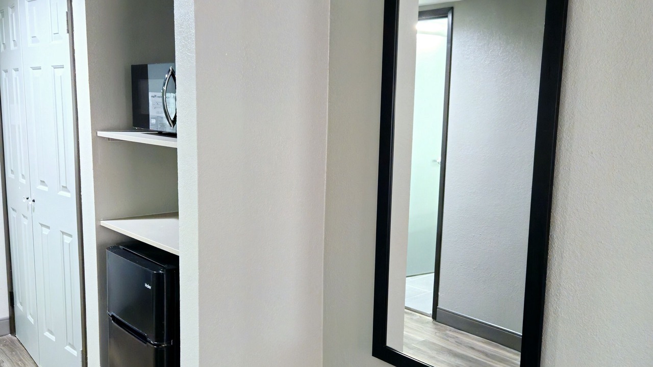 Photo of Bedroom in Sulphur