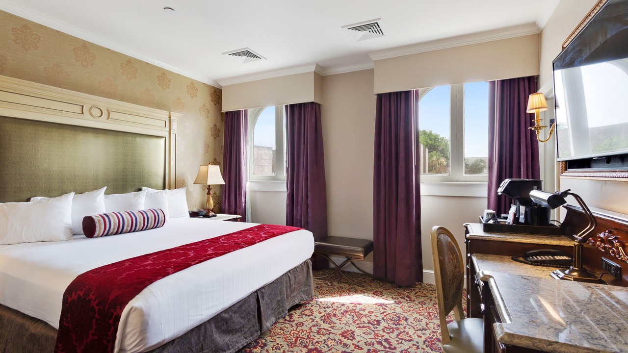 Photo of Bedroom in French Quarter