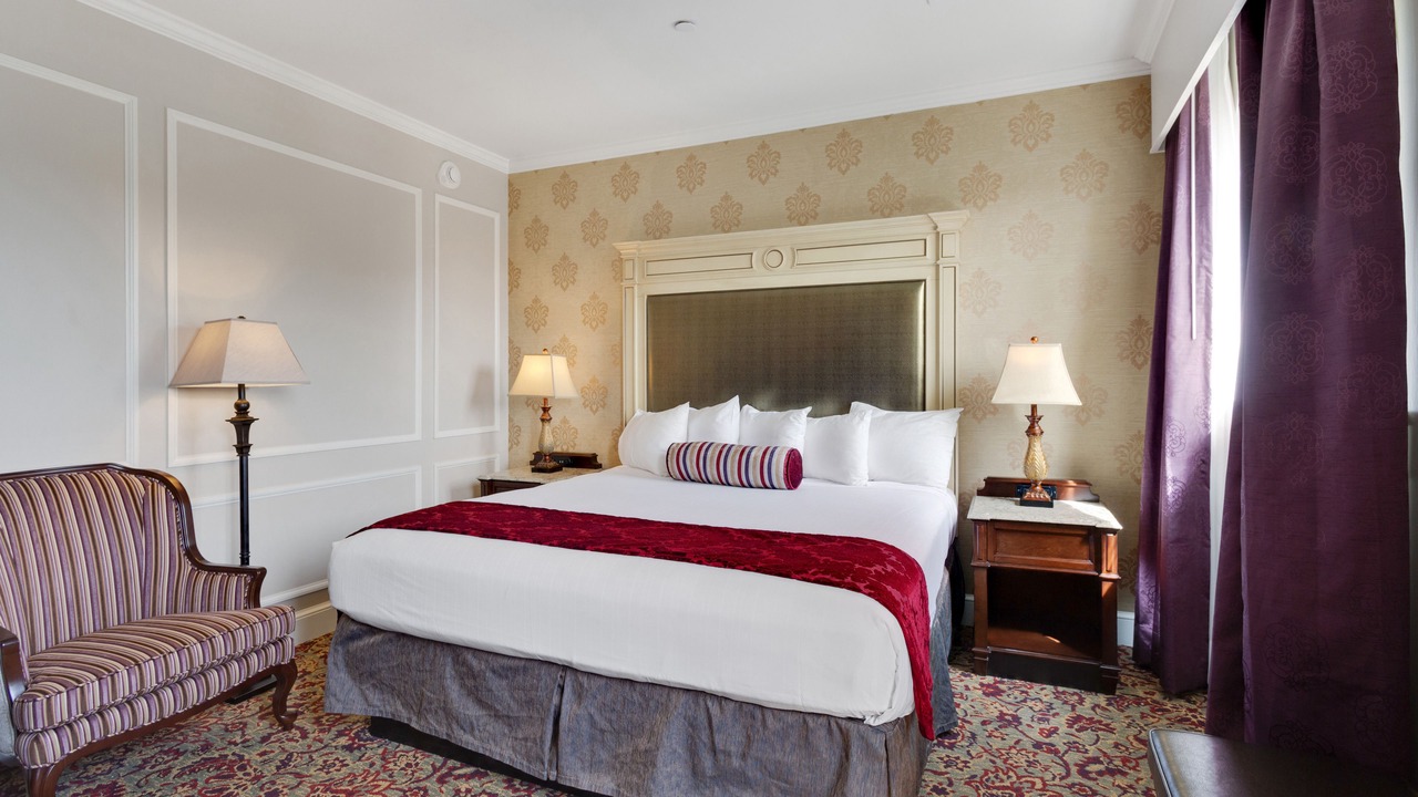 Photo of Bedroom in French Quarter