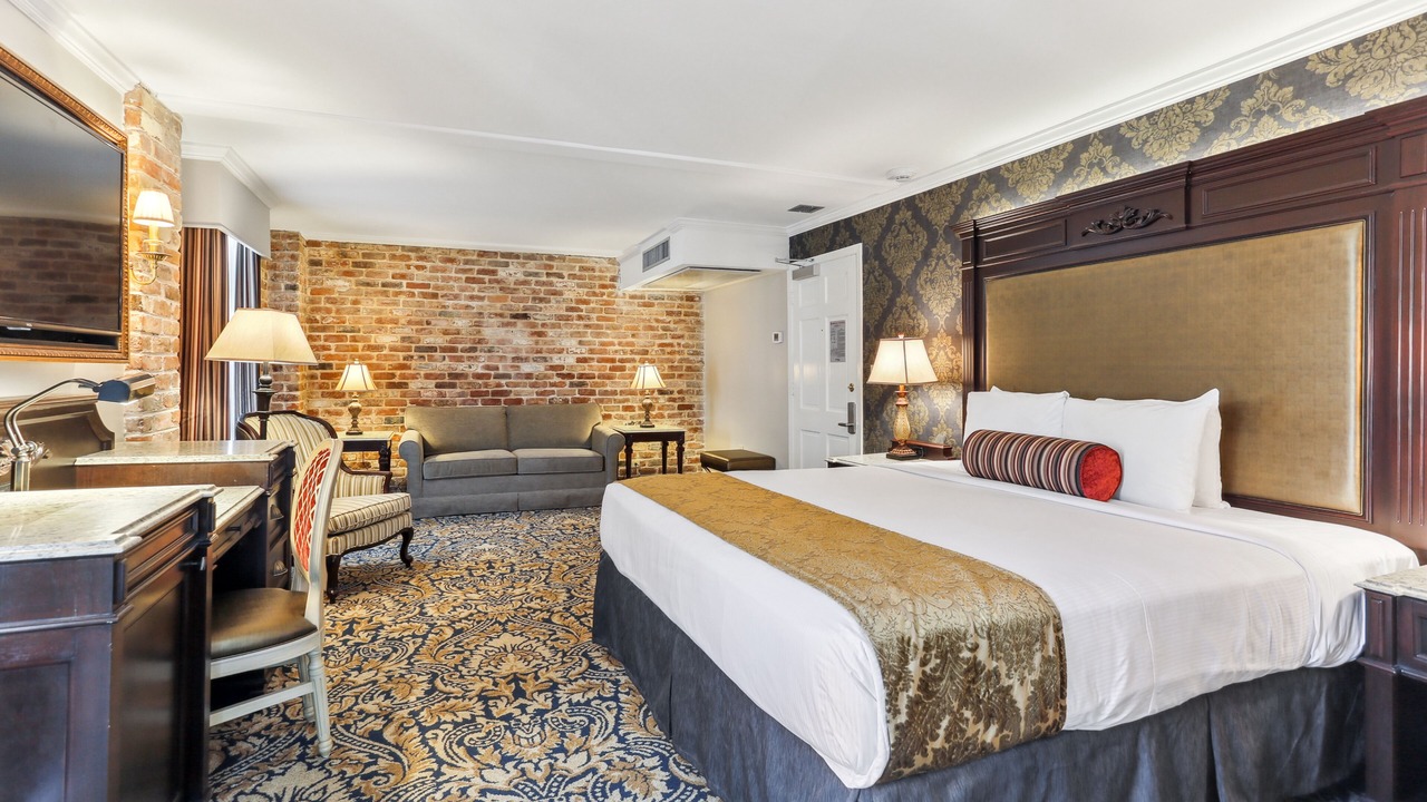 Photo of Bedroom in French Quarter