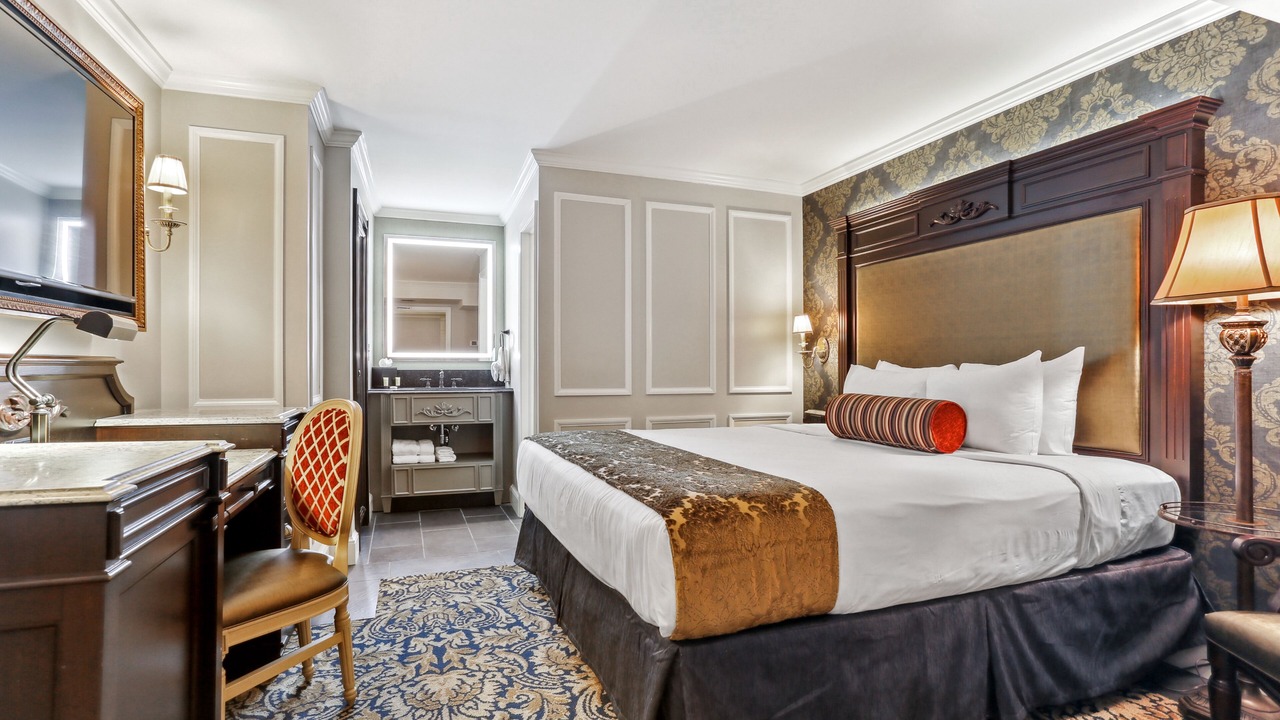 Photo of Bedroom in French Quarter