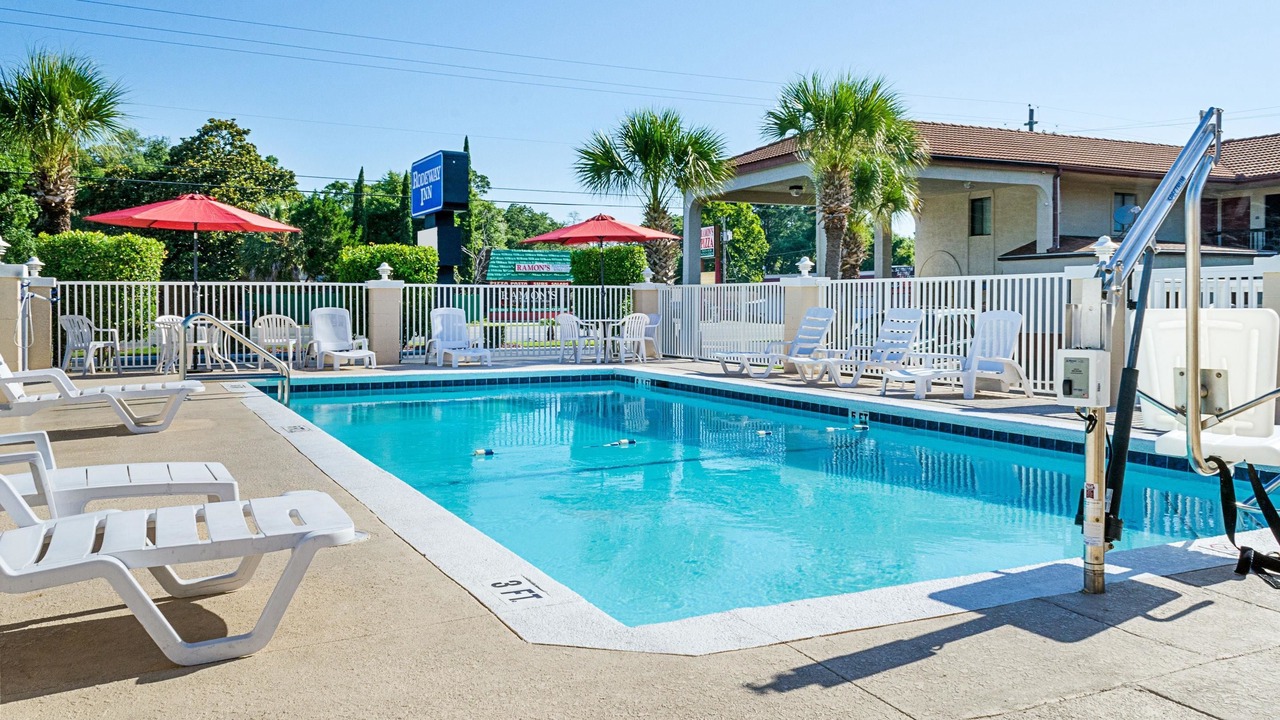 Photo of Outdoor in Bay VIew Addition