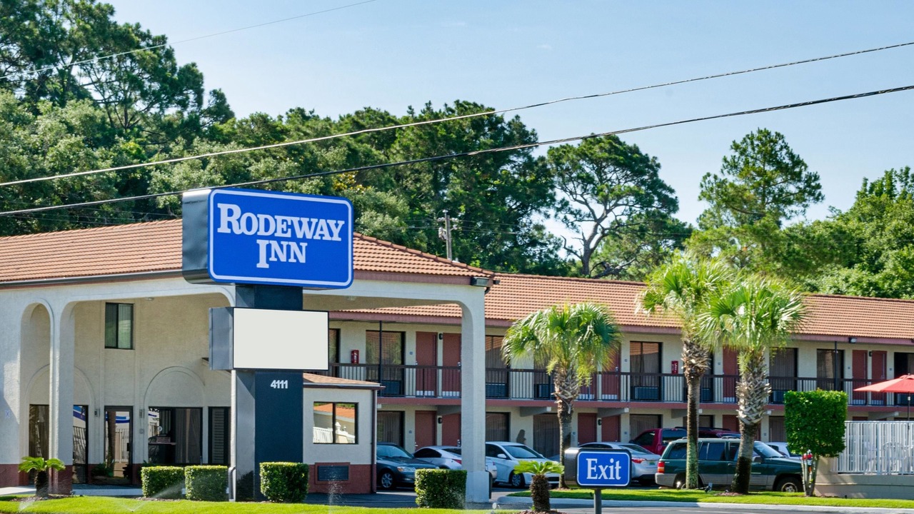 Photo of Buildings in Bay VIew Addition
