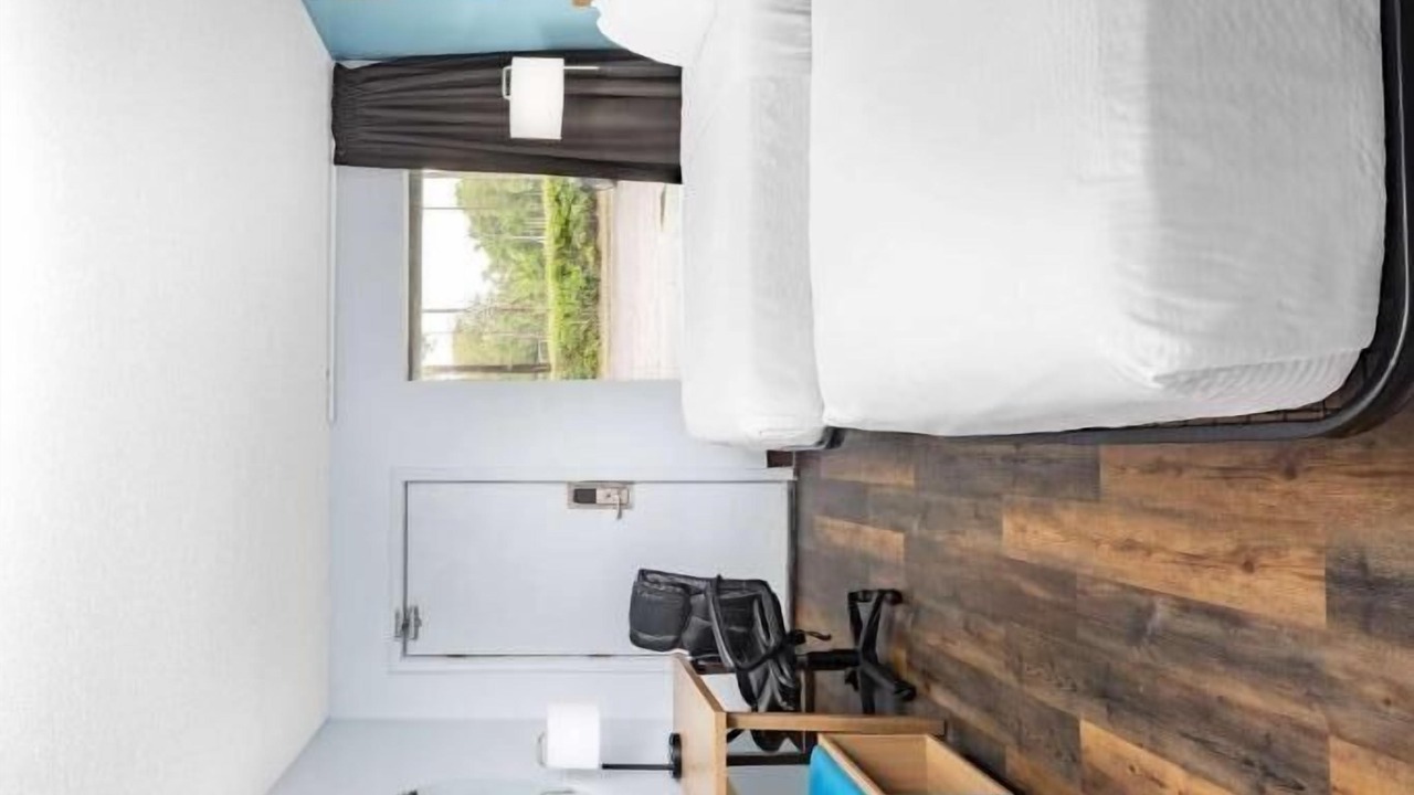 Photo of Bedroom in Northwest Pensacola