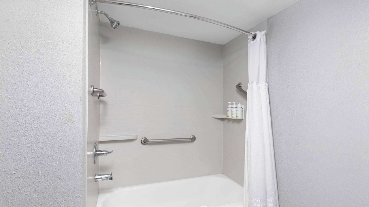 Photo of Bathroom in Tillmans Corner